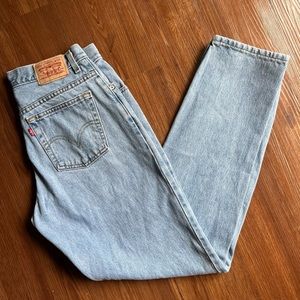Levi’s 550 Relaxed Tapered High Waisted Light Wash Denim Jeans